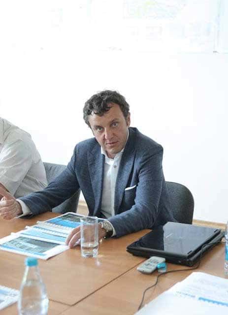 Таран РАТМ на форуме