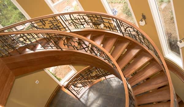 деревянная лестница