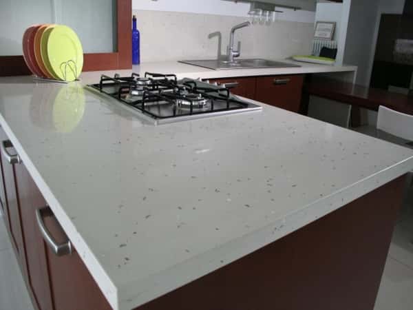 выбор столешницы из искусственного камня